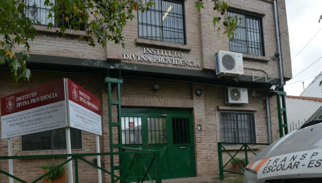 Afectados. Los alumnos del Instituto Divina Providencia no recibirán este año título con validez nacional (Raimundo Viñuelas/LaVoz)