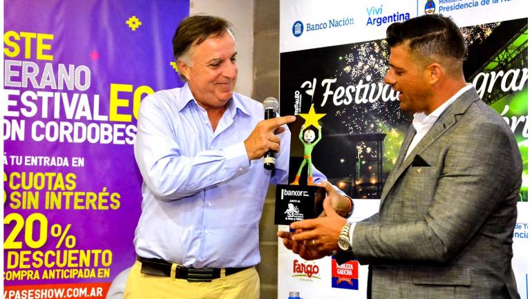 Reconocimiento del Festival de Jesús María al Banco Provincia de Córdoba por su trabajo y compromiso. (Bancor) Reconocimiento del Festival de Jesús María al Banco Provincia de Córdoba por su trabajo y compromiso. (Bancor)