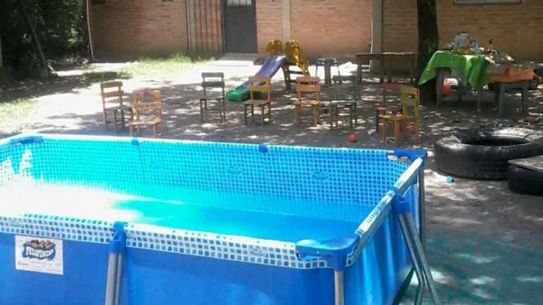 Bebé murió en la pileta de lona de una guardería — Córdoba Bebé murió en la pileta de lona de una guardería — Córdoba