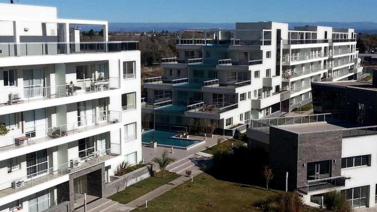 El empleo formal en la construcción superó 400.000 puestos de trabajo