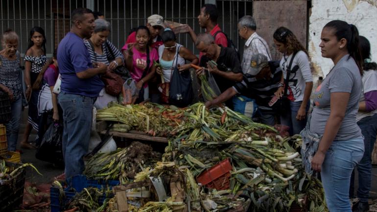 CRISIS EN VENEZUELA. Los productos aumentan un 2,8 por ciento diario